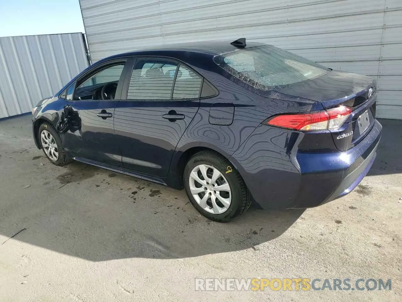 2 Photograph of a damaged car 5YFEPMAE1NP341066 TOYOTA COROLLA 2022