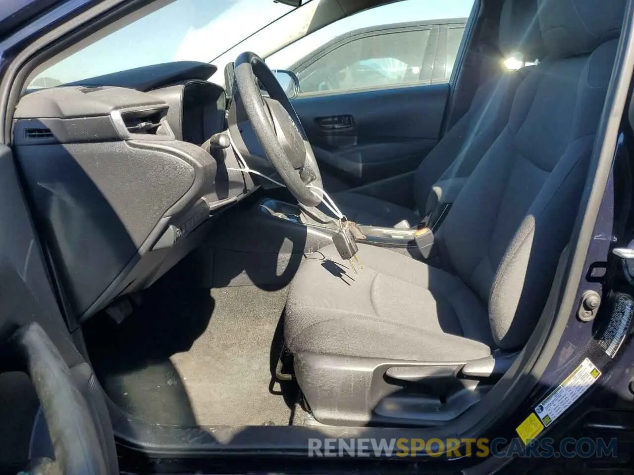 7 Photograph of a damaged car 5YFEPMAE1NP341066 TOYOTA COROLLA 2022