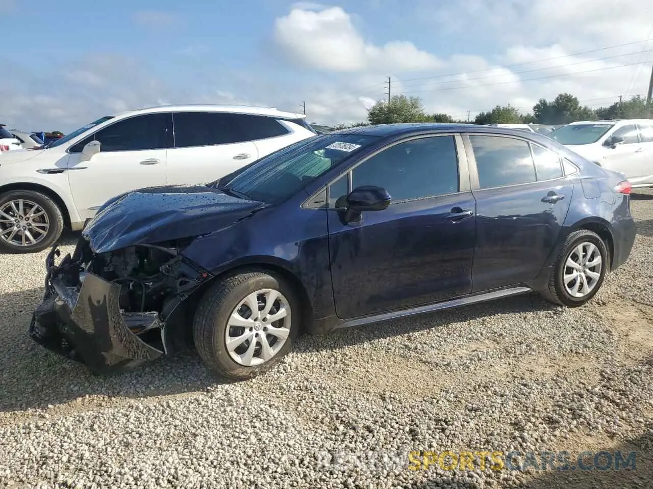 1 Photograph of a damaged car 5YFEPMAE1NP348650 TOYOTA COROLLA 2022