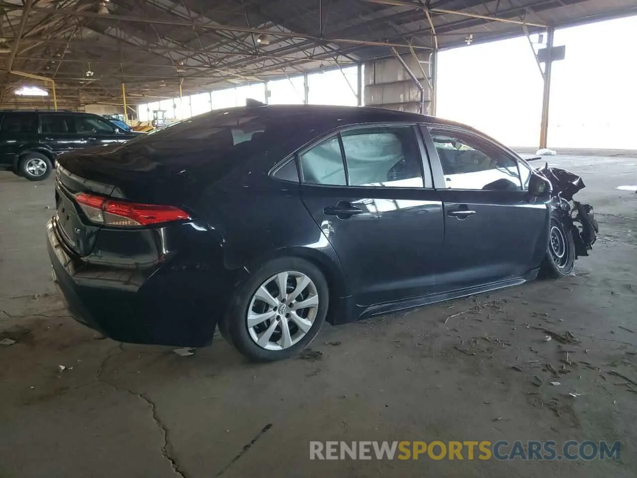 3 Photograph of a damaged car 5YFEPMAE1NP370129 TOYOTA COROLLA 2022