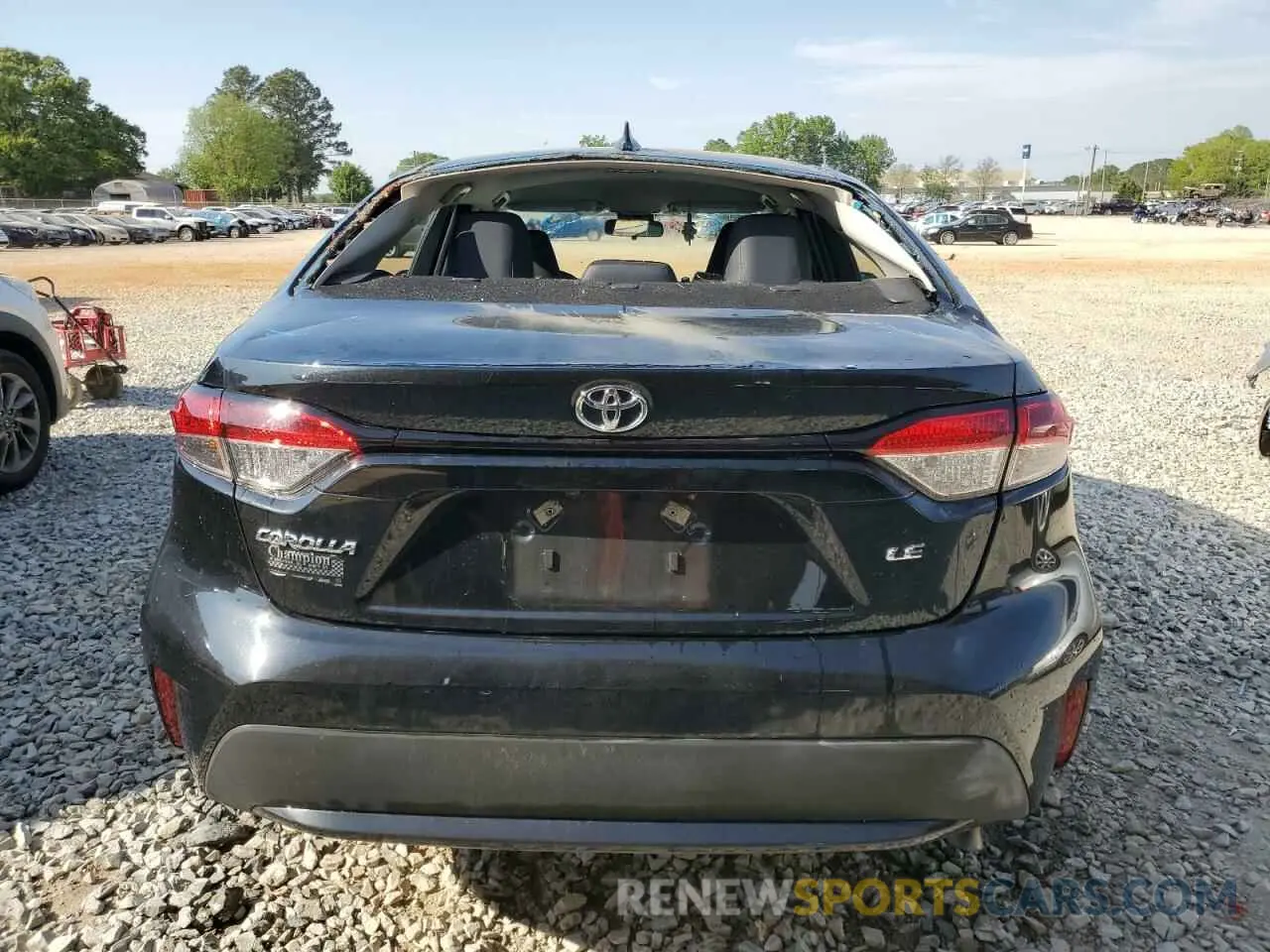 6 Photograph of a damaged car 5YFEPMAE1NP382989 TOYOTA COROLLA 2022