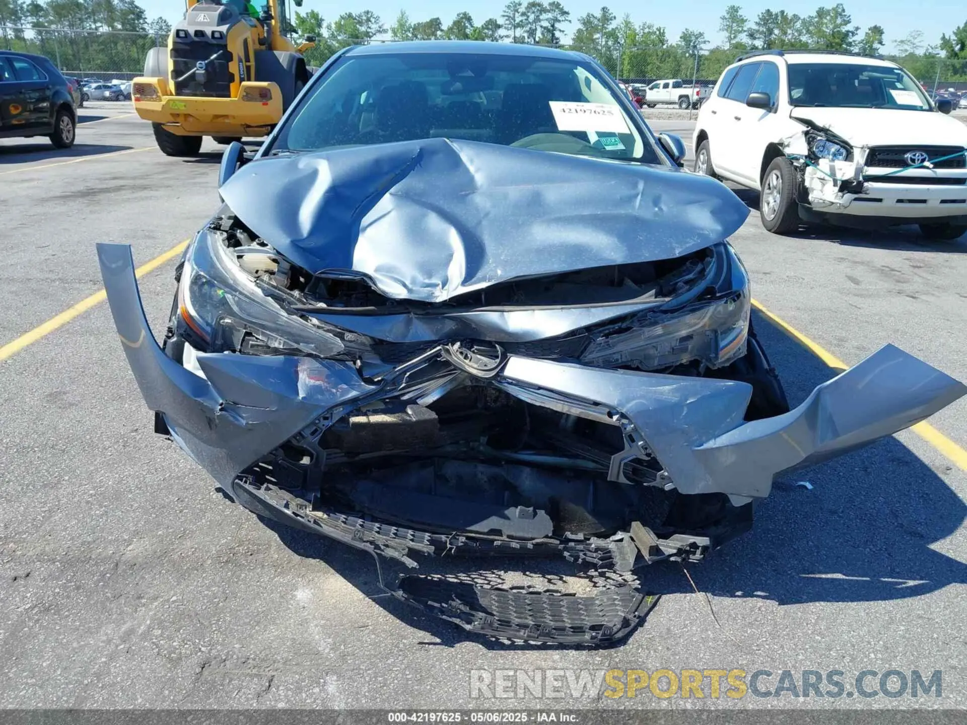 6 Photograph of a damaged car 5YFEPMAE1NP385620 TOYOTA COROLLA 2022