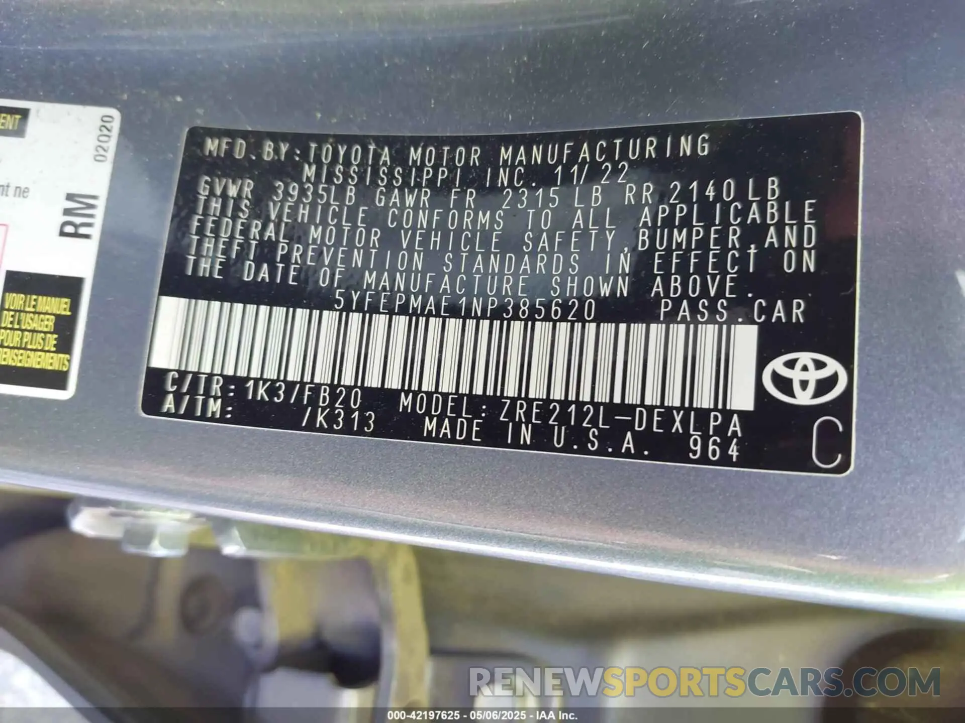 9 Photograph of a damaged car 5YFEPMAE1NP385620 TOYOTA COROLLA 2022