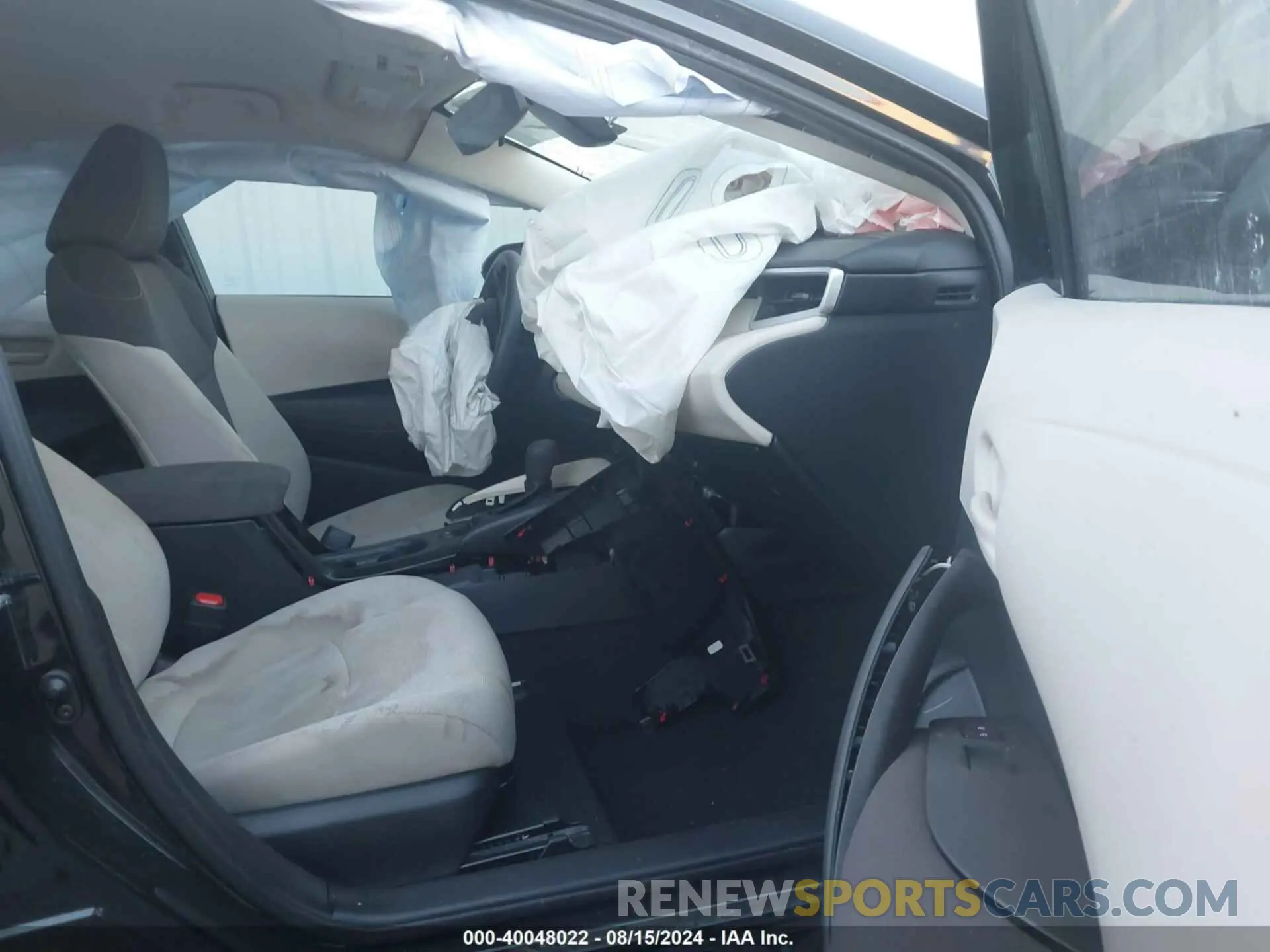5 Photograph of a damaged car 5YFEPMAE1NP390218 TOYOTA COROLLA 2022