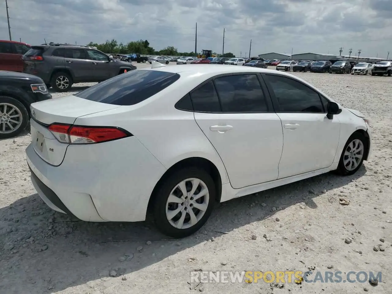 3 Photograph of a damaged car 5YFEPMAE2NP272887 TOYOTA COROLLA 2022