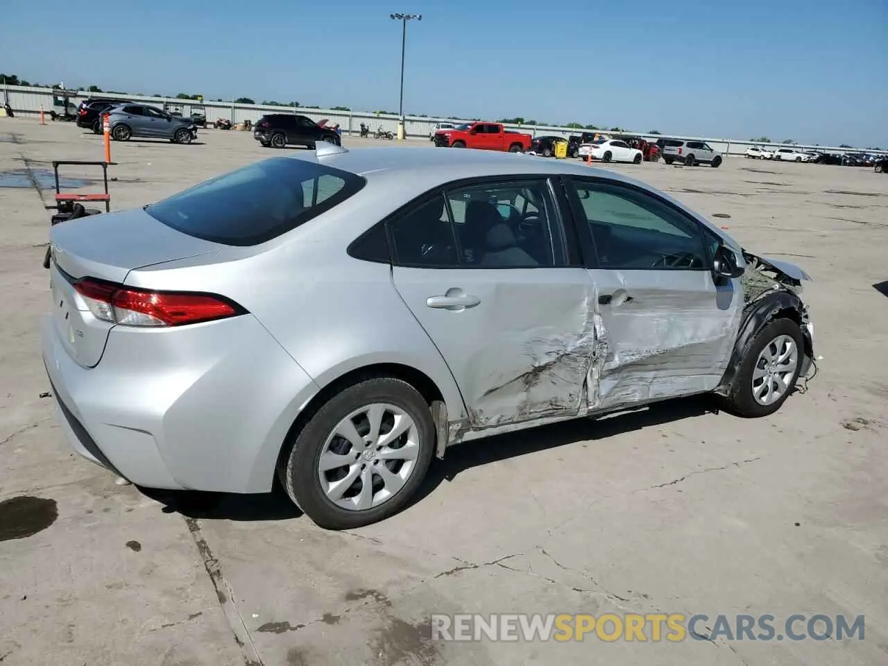 3 Photograph of a damaged car 5YFEPMAE2NP278916 TOYOTA COROLLA 2022