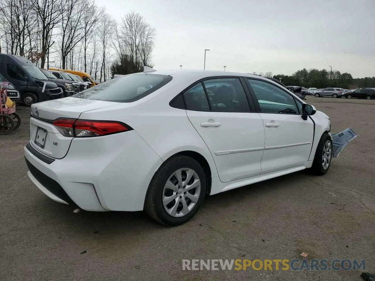 3 Photograph of a damaged car 5YFEPMAE2NP288510 TOYOTA COROLLA 2022