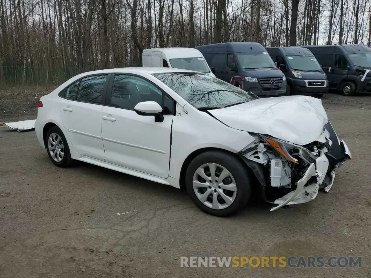 4 Photograph of a damaged car 5YFEPMAE2NP288510 TOYOTA COROLLA 2022