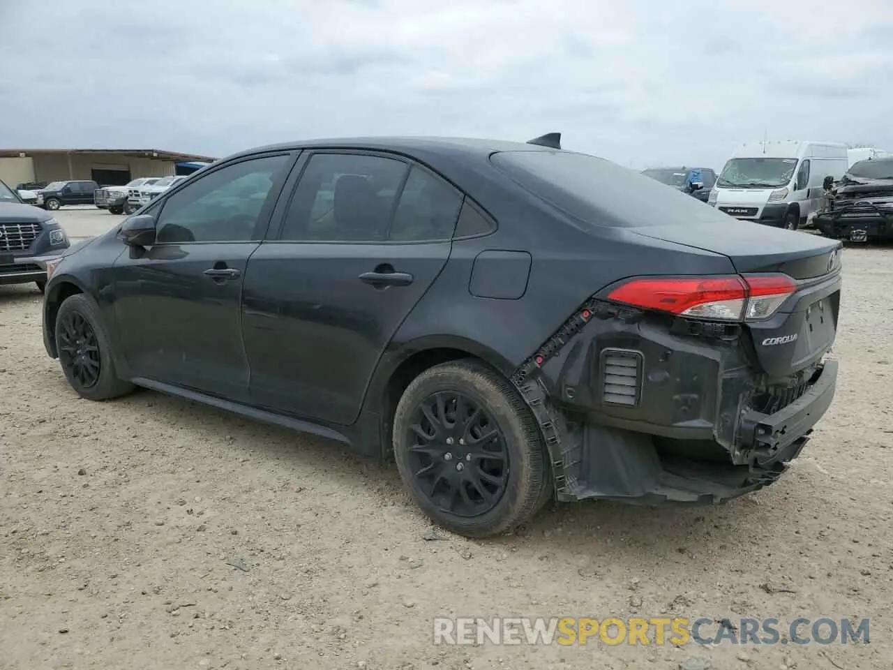 2 Photograph of a damaged car 5YFEPMAE2NP295943 TOYOTA COROLLA 2022