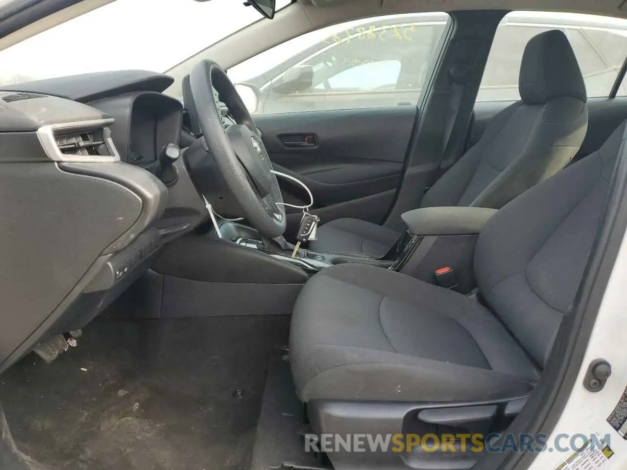 7 Photograph of a damaged car 5YFEPMAE2NP298812 TOYOTA COROLLA 2022