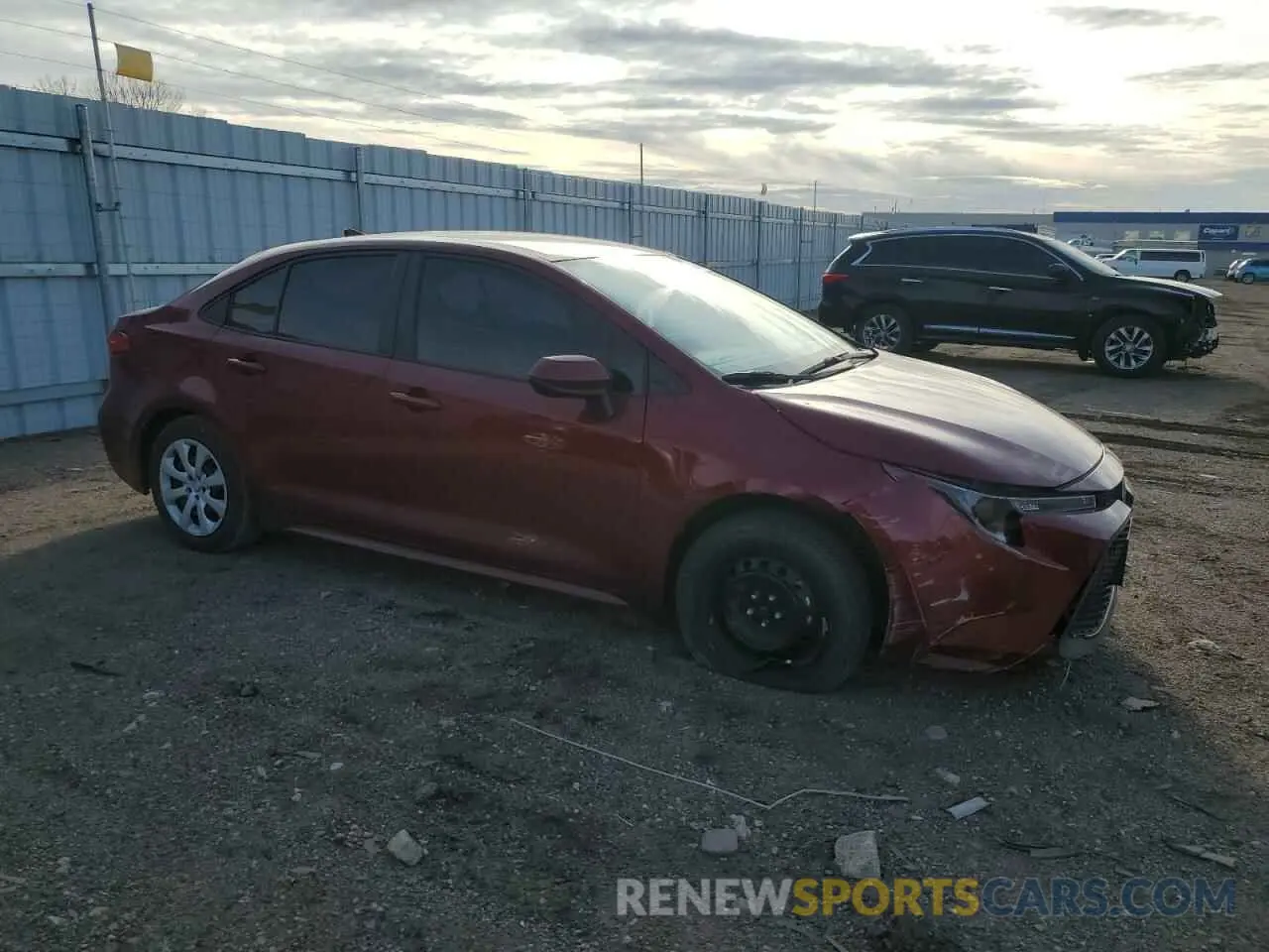 4 Photograph of a damaged car 5YFEPMAE2NP304432 TOYOTA COROLLA 2022