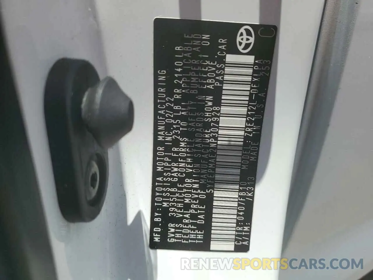 12 Photograph of a damaged car 5YFEPMAE2NP307928 TOYOTA COROLLA 2022