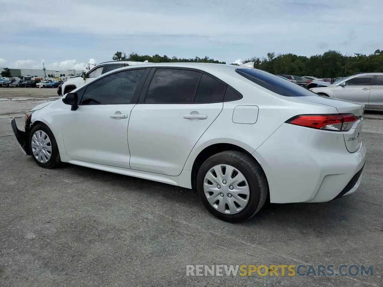 2 Photograph of a damaged car 5YFEPMAE2NP319352 TOYOTA COROLLA 2022