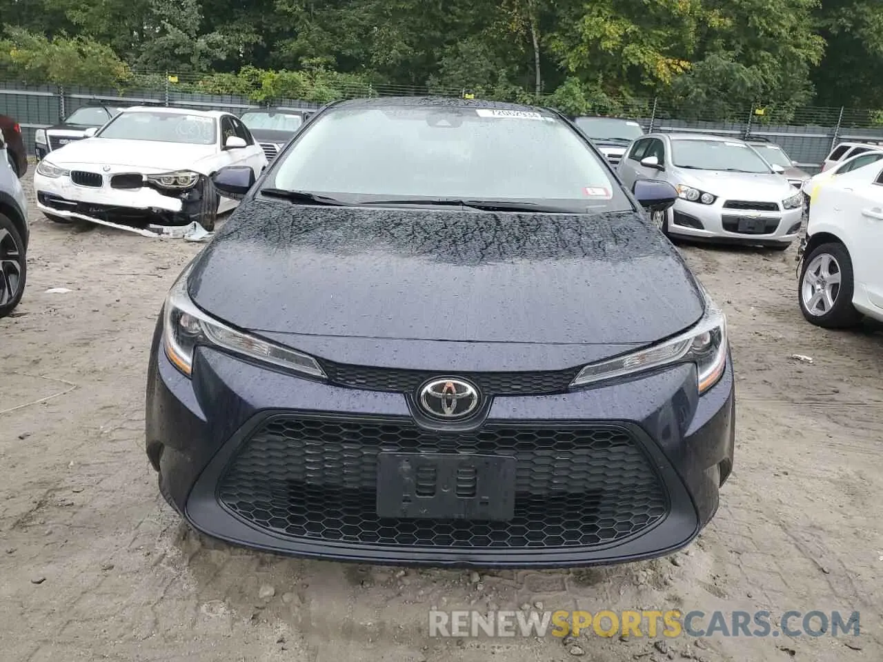 5 Photograph of a damaged car 5YFEPMAE2NP323661 TOYOTA COROLLA 2022