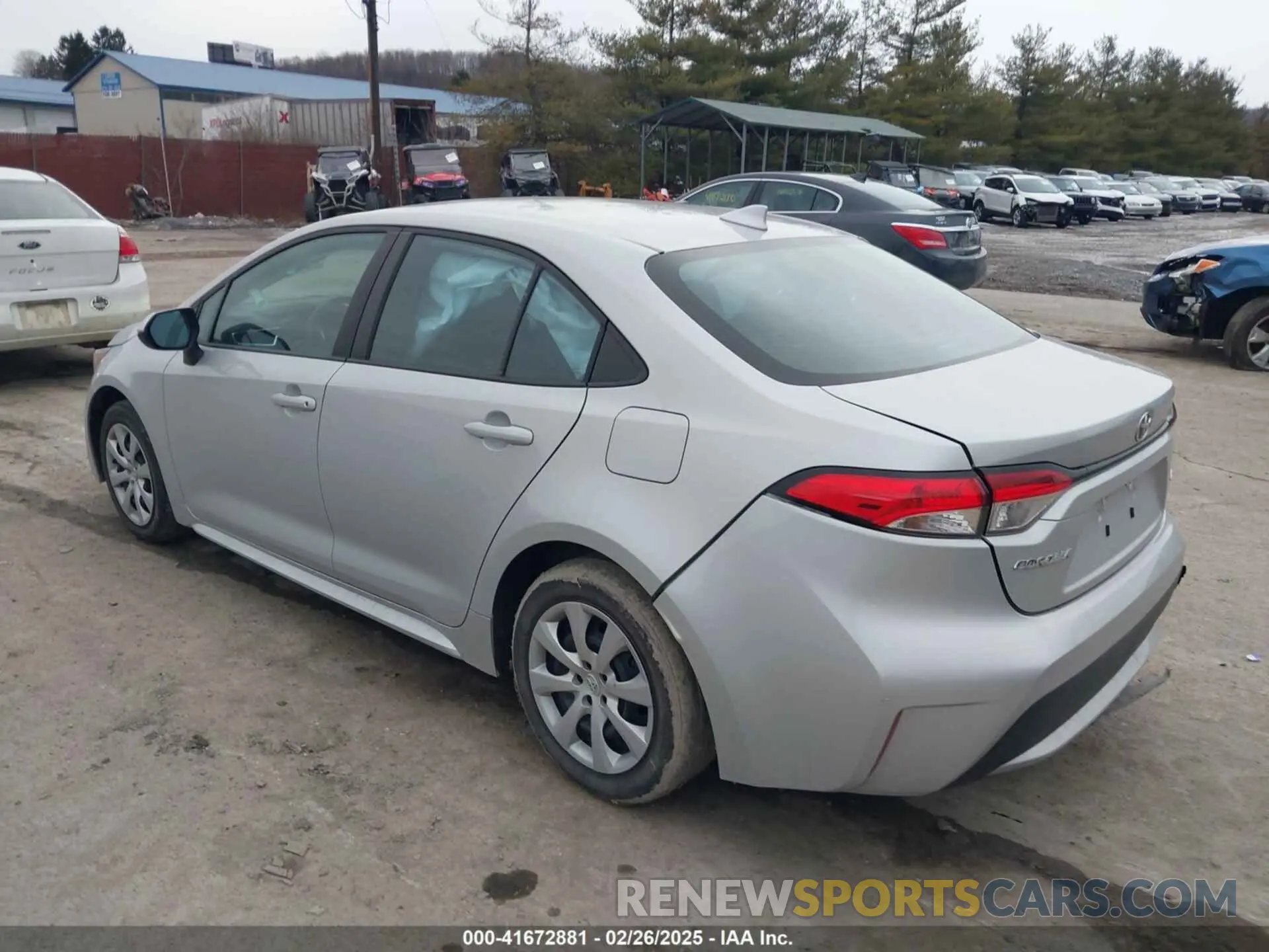 3 Photograph of a damaged car 5YFEPMAE2NP327306 TOYOTA COROLLA 2022
