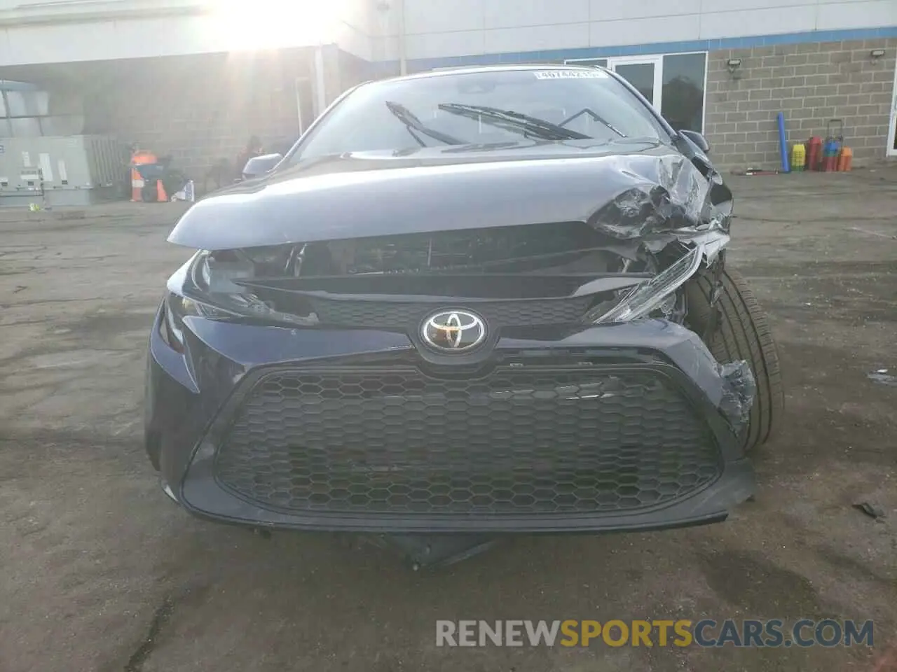 5 Photograph of a damaged car 5YFEPMAE2NP333414 TOYOTA COROLLA 2022