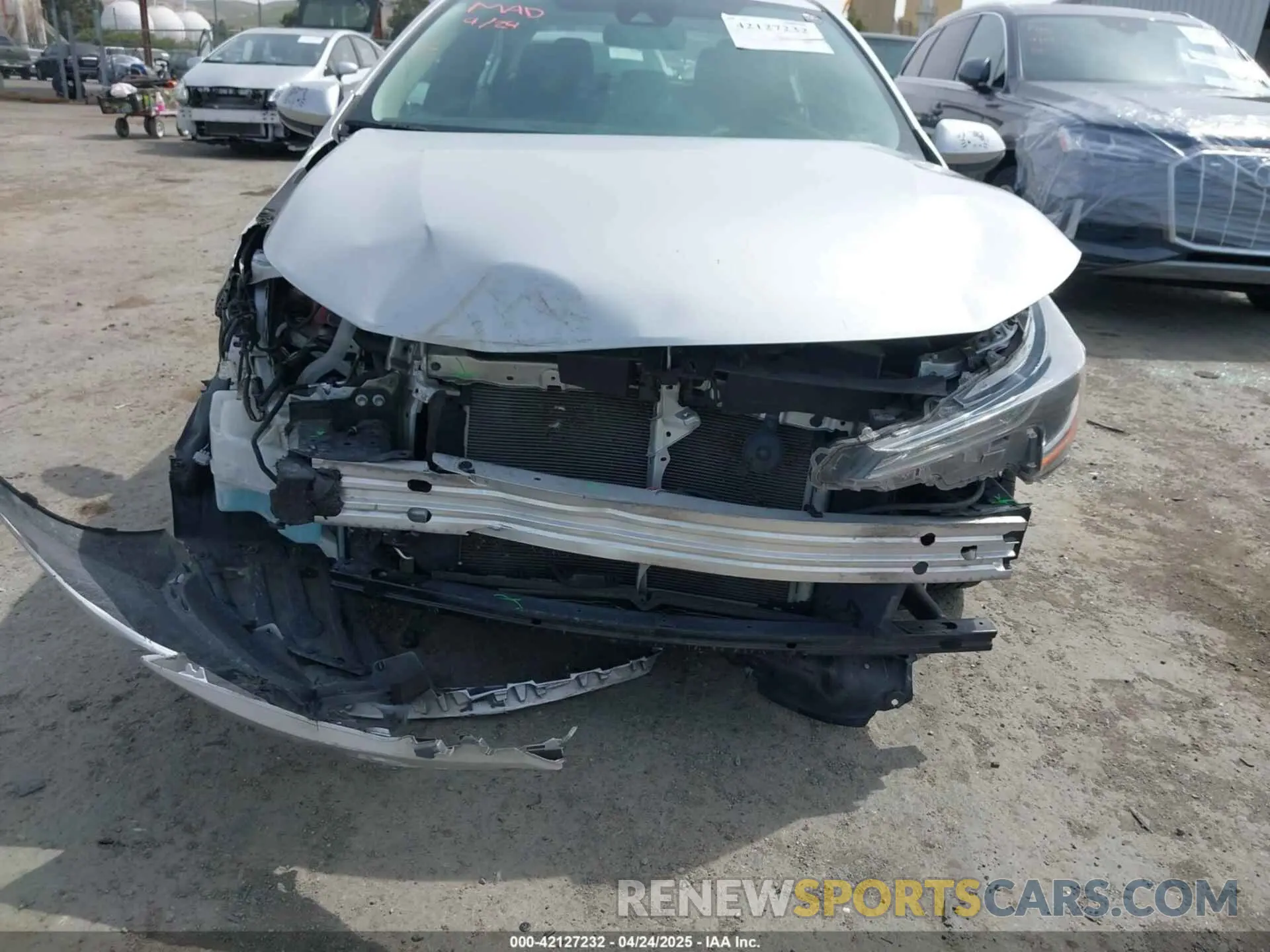 6 Photograph of a damaged car 5YFEPMAE2NP338709 TOYOTA COROLLA 2022