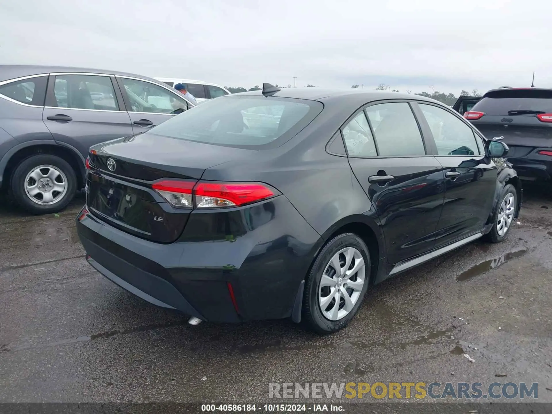 4 Photograph of a damaged car 5YFEPMAE2NP351945 TOYOTA COROLLA 2022