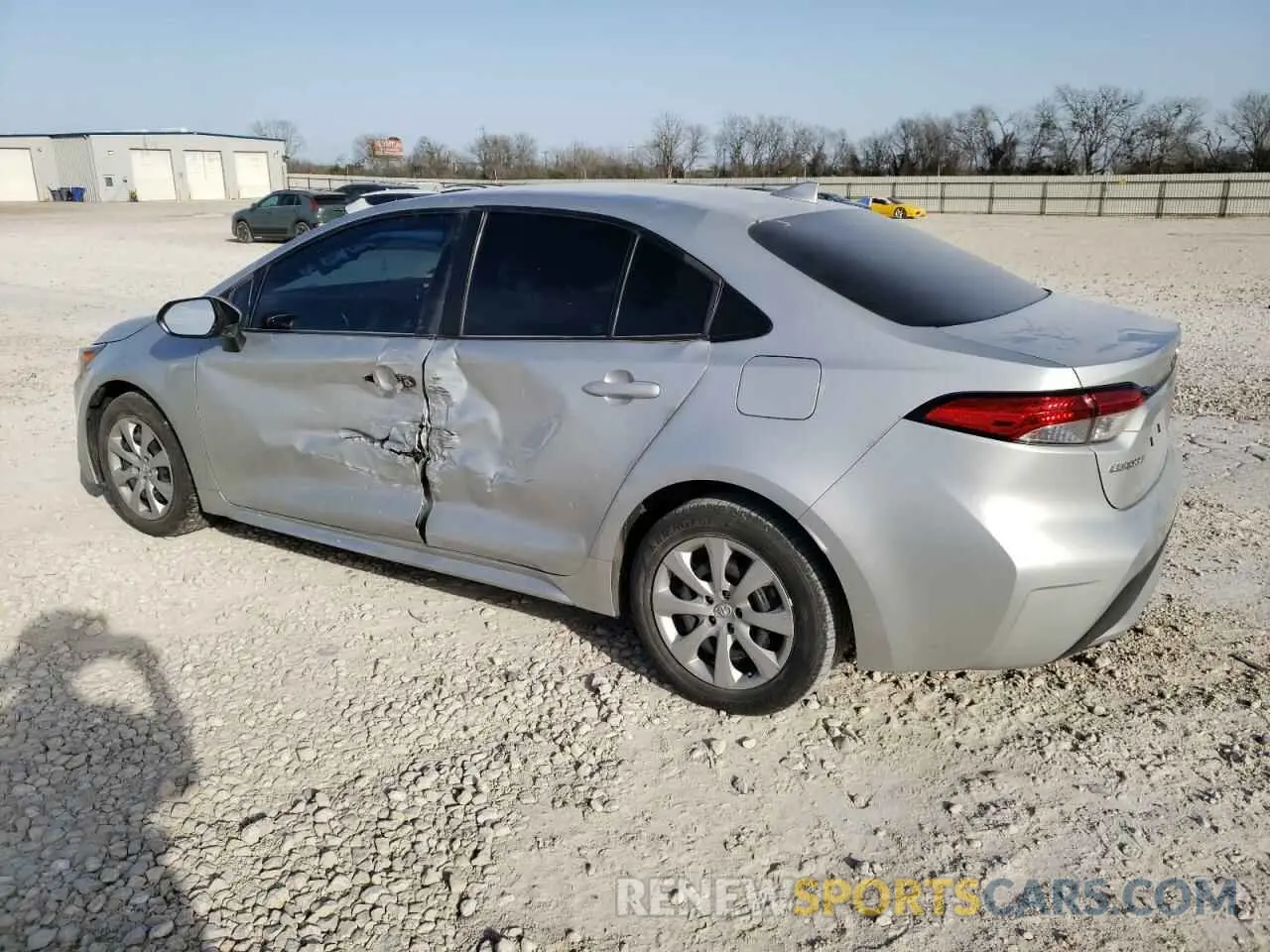 2 Photograph of a damaged car 5YFEPMAE2NP354778 TOYOTA COROLLA 2022