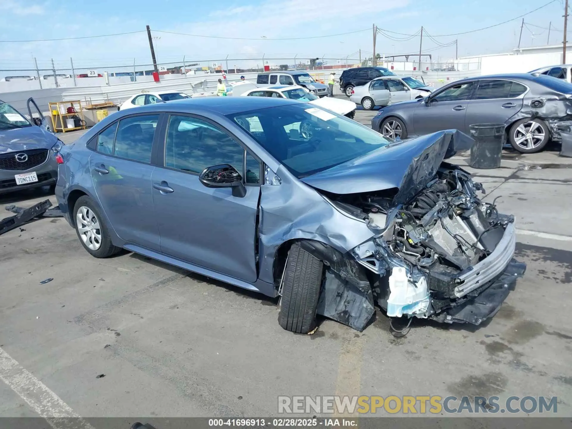 1 Photograph of a damaged car 5YFEPMAE2NP357096 TOYOTA COROLLA 2022