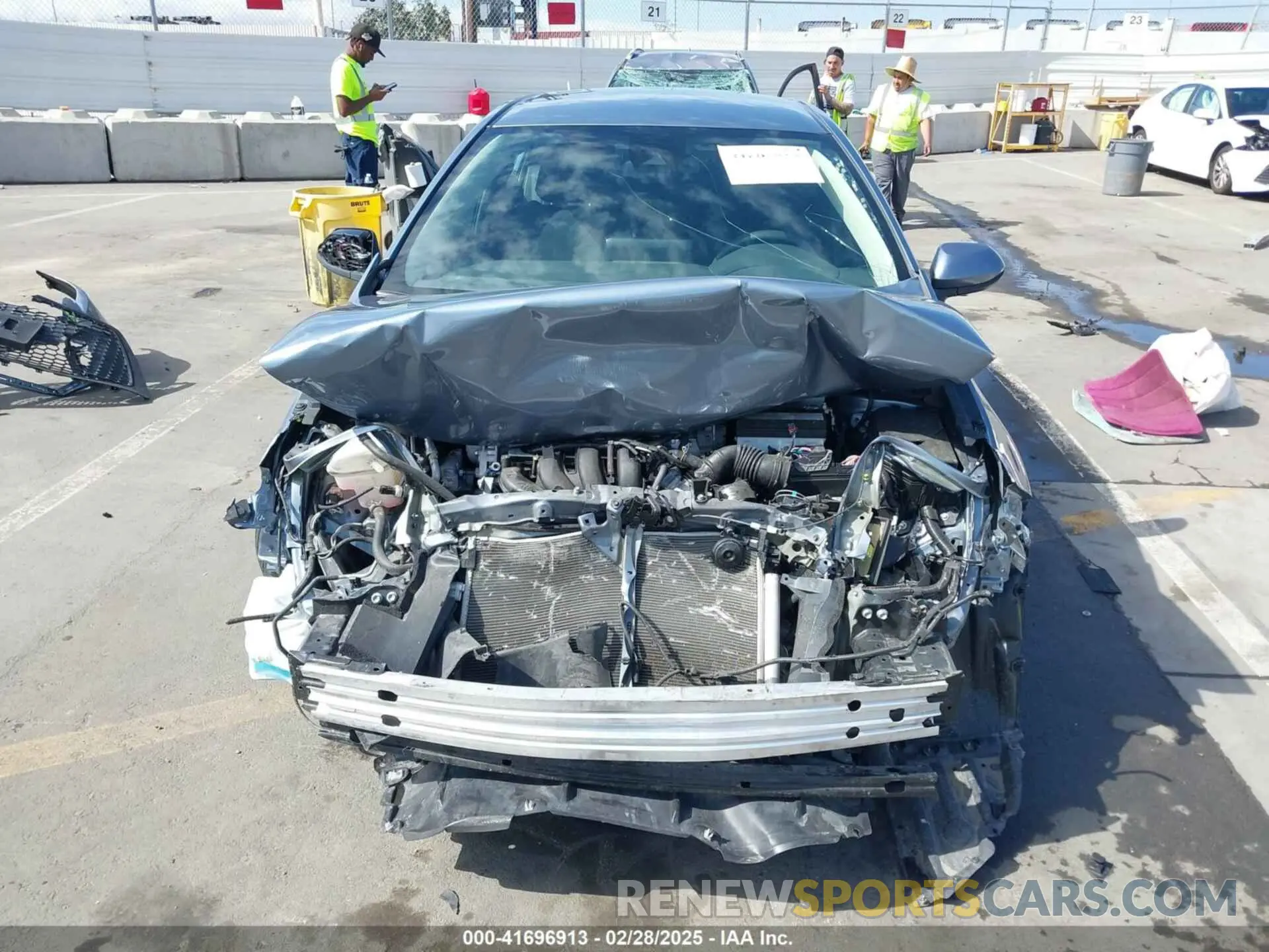 6 Photograph of a damaged car 5YFEPMAE2NP357096 TOYOTA COROLLA 2022