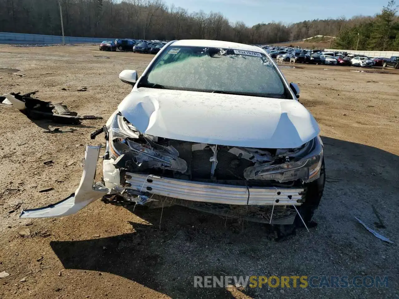 5 Photograph of a damaged car 5YFEPMAE2NP367305 TOYOTA COROLLA 2022