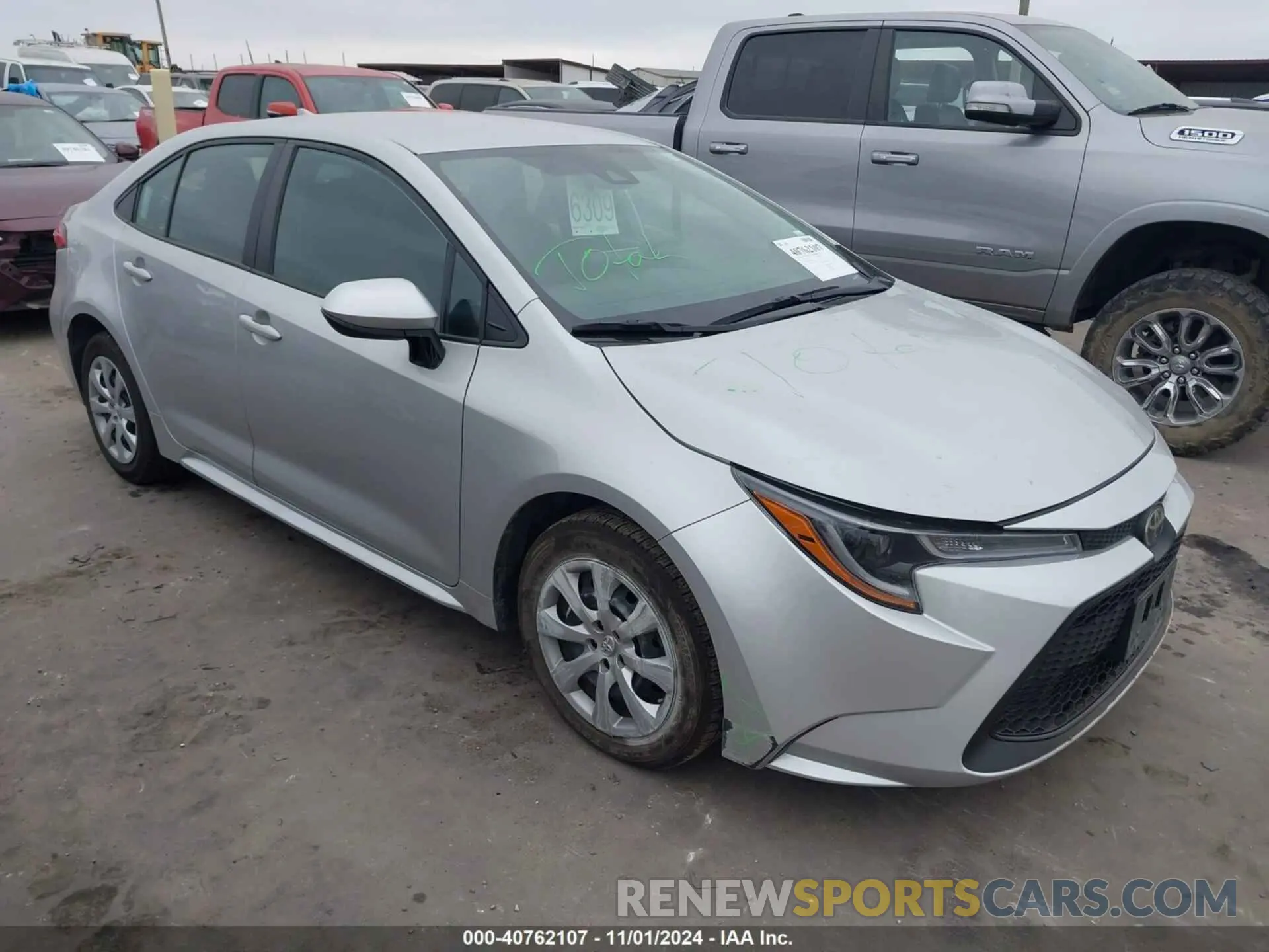 1 Photograph of a damaged car 5YFEPMAE2NP370303 TOYOTA COROLLA 2022
