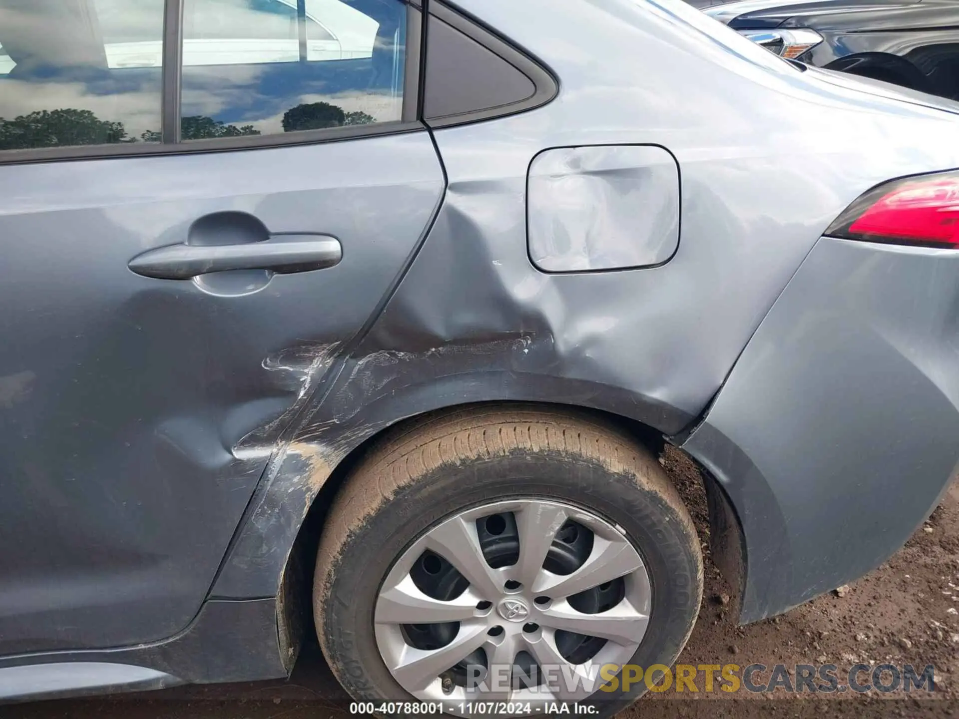 6 Photograph of a damaged car 5YFEPMAE2NP378689 TOYOTA COROLLA 2022
