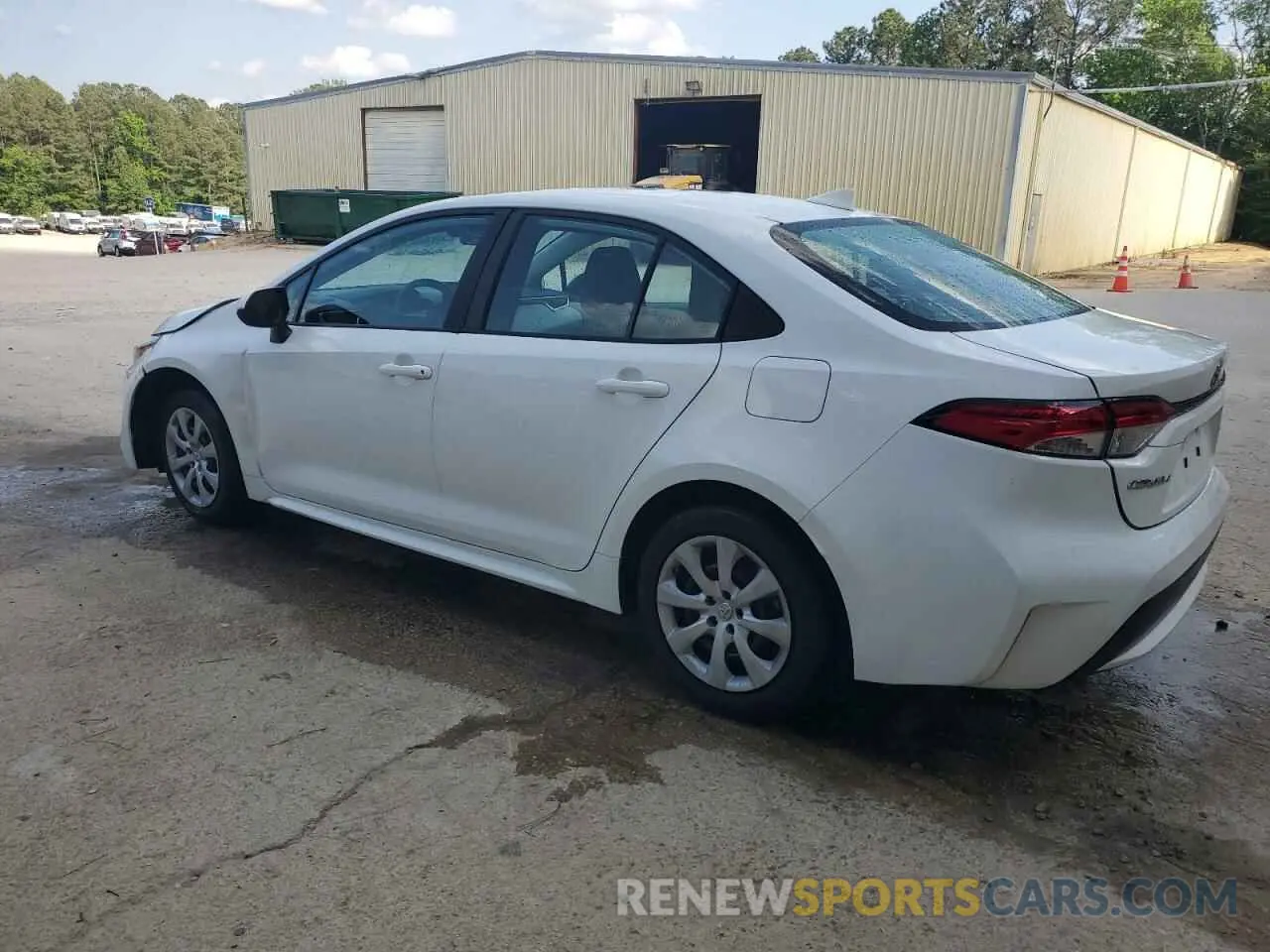 2 Photograph of a damaged car 5YFEPMAE2NP386890 TOYOTA COROLLA 2022