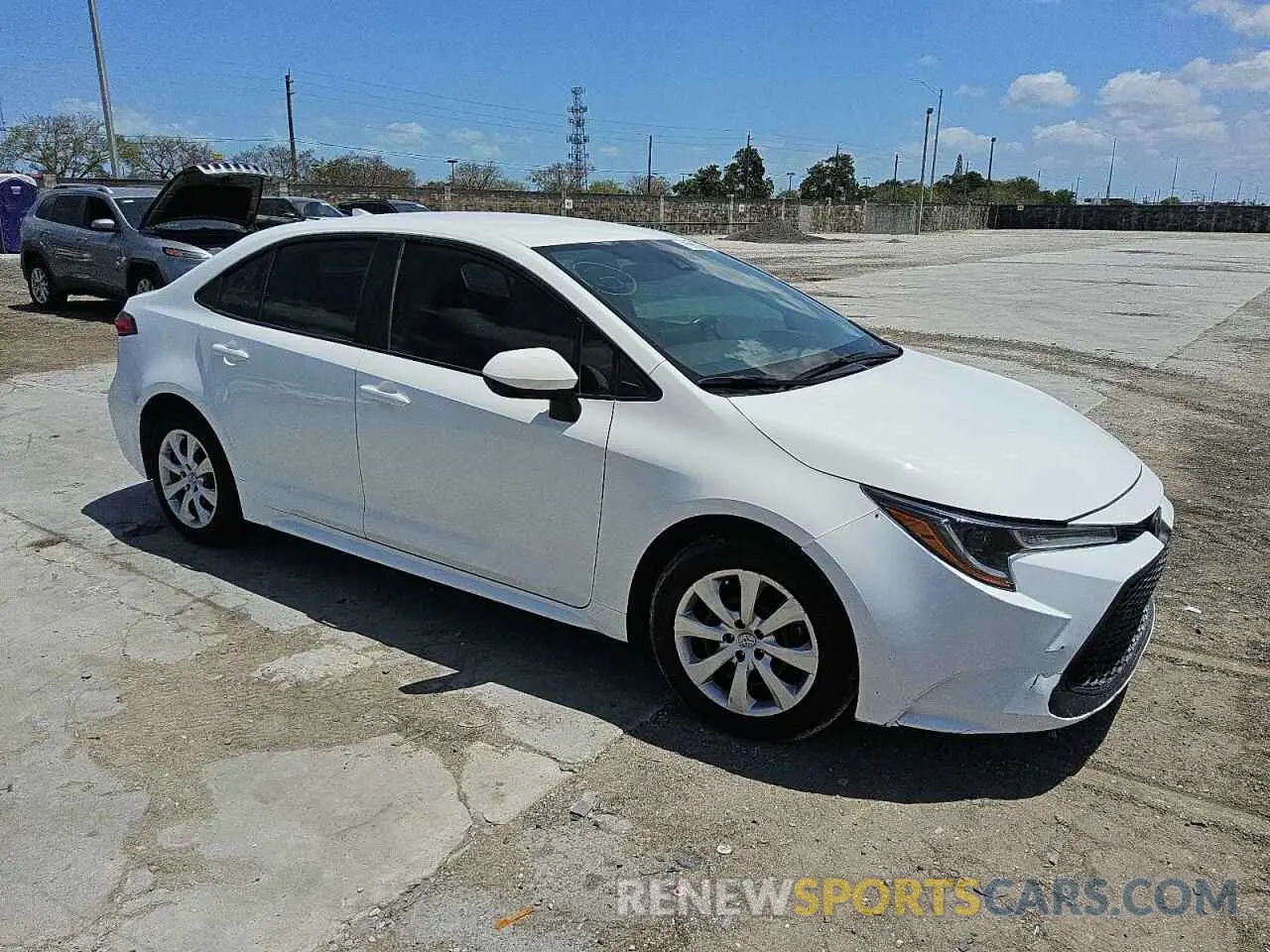 4 Photograph of a damaged car 5YFEPMAE2NP388171 TOYOTA COROLLA 2022
