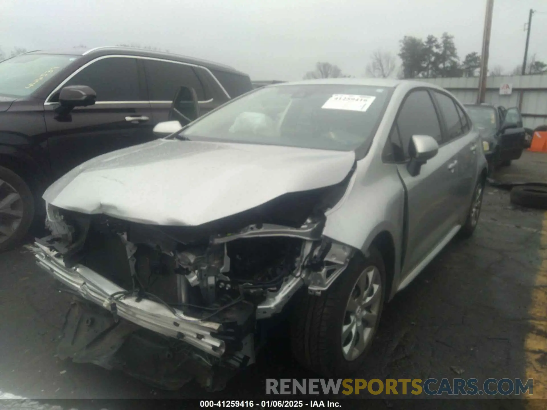 2 Photograph of a damaged car 5YFEPMAE3NP282456 TOYOTA COROLLA 2022