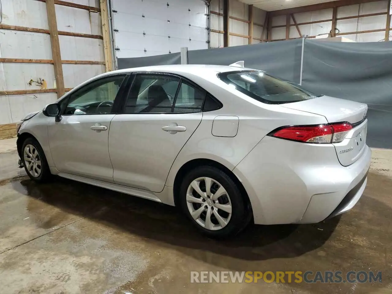 2 Photograph of a damaged car 5YFEPMAE3NP283980 TOYOTA COROLLA 2022