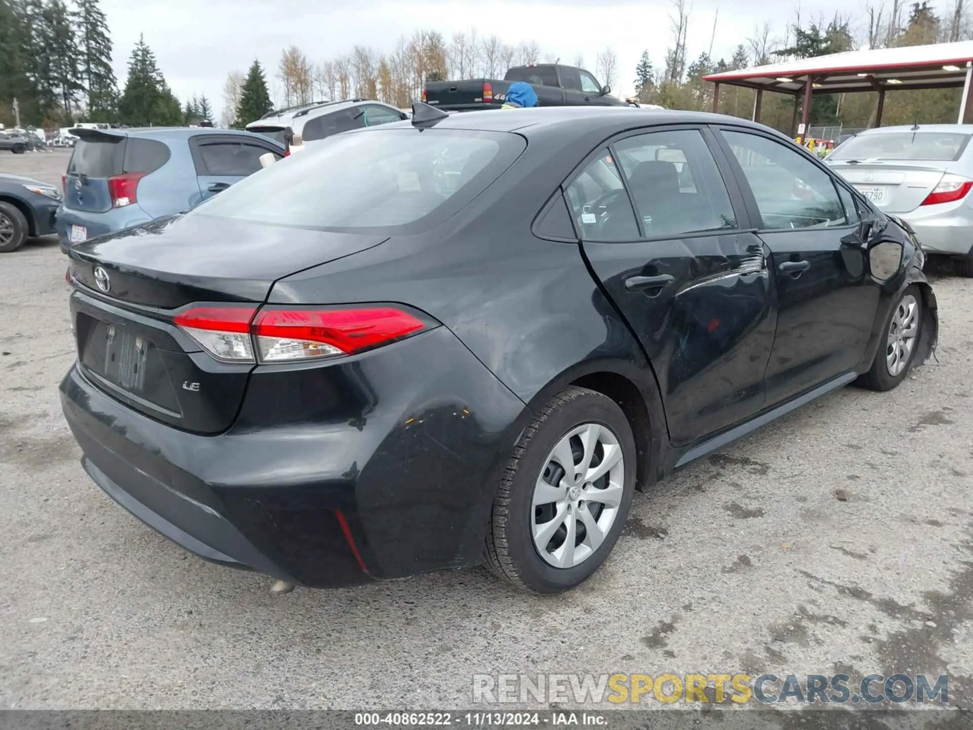 4 Photograph of a damaged car 5YFEPMAE3NP287110 TOYOTA COROLLA 2022
