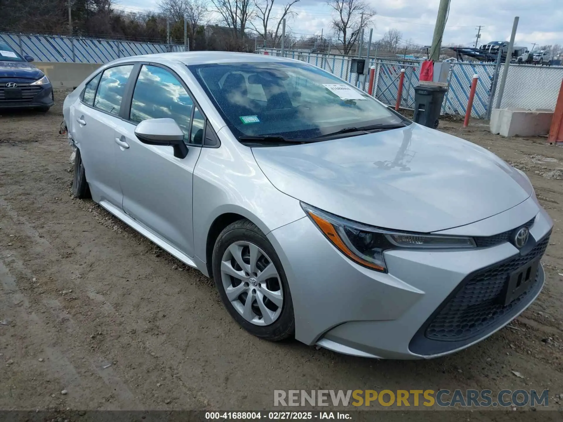 1 Photograph of a damaged car 5YFEPMAE3NP297460 TOYOTA COROLLA 2022