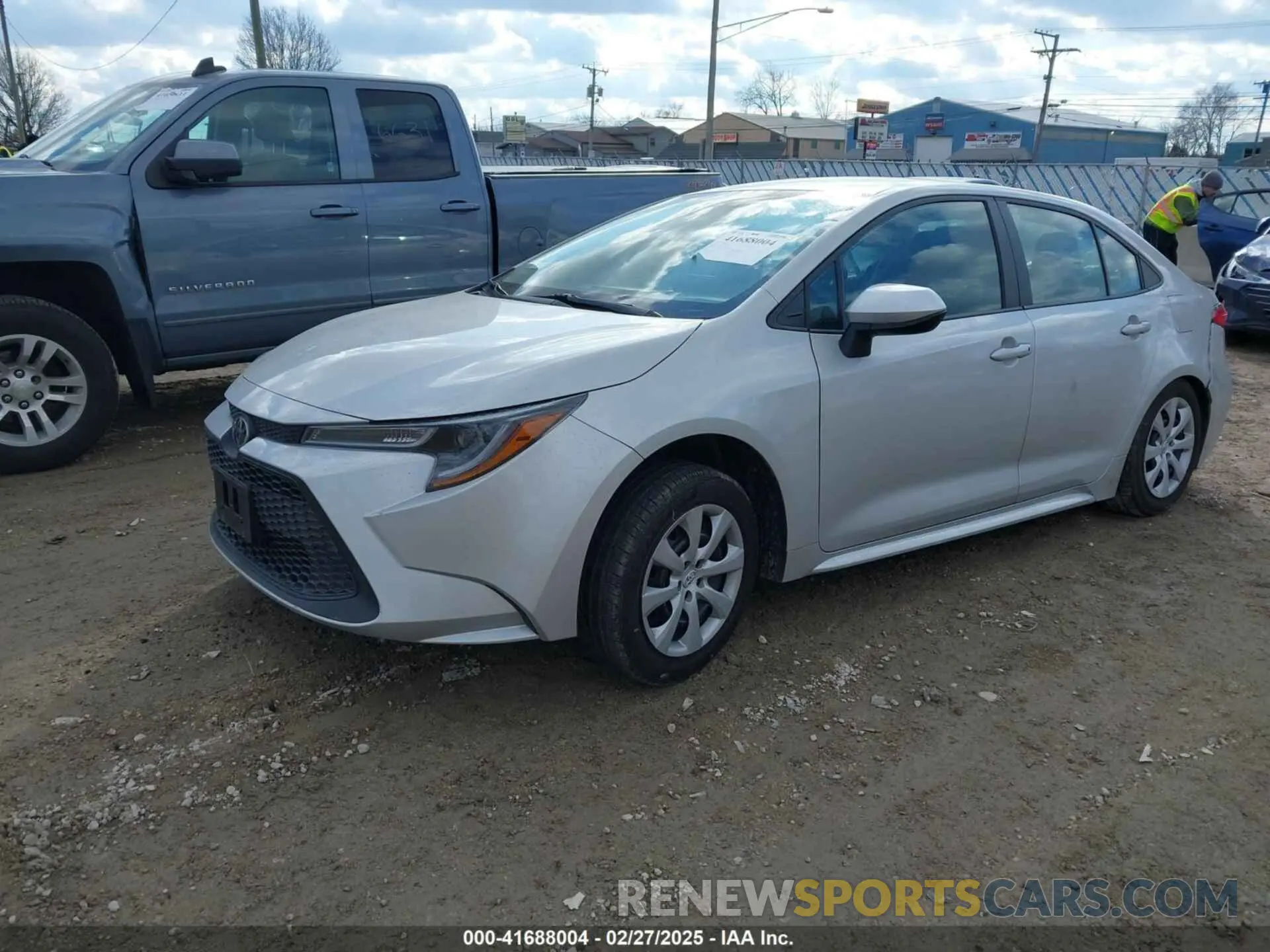 2 Photograph of a damaged car 5YFEPMAE3NP297460 TOYOTA COROLLA 2022