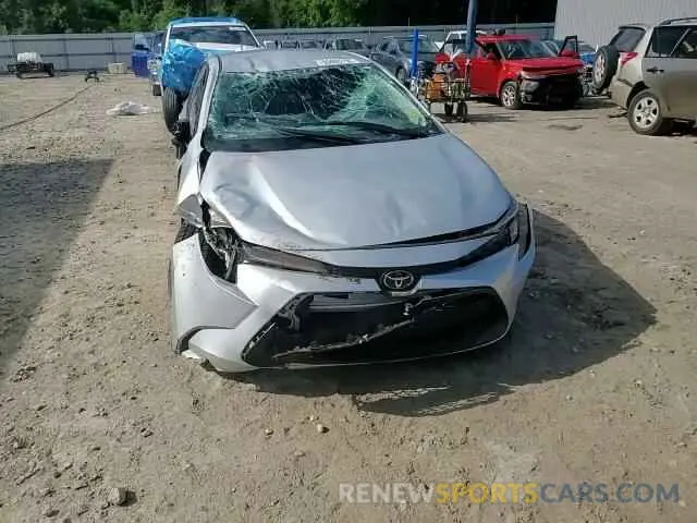 13 Photograph of a damaged car 5YFEPMAE3NP297653 TOYOTA COROLLA 2022