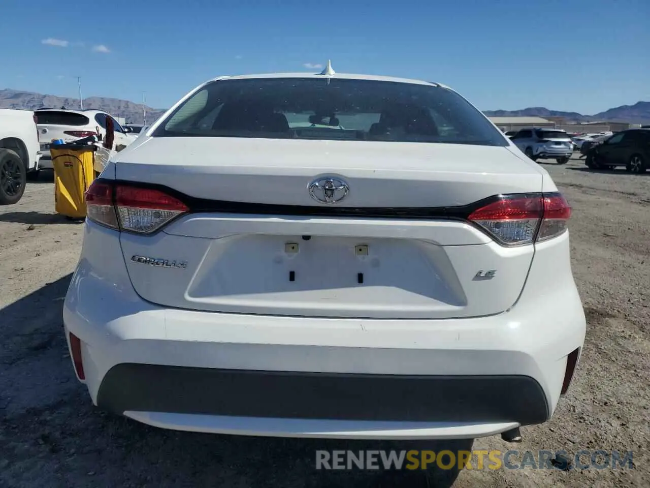 6 Photograph of a damaged car 5YFEPMAE3NP299001 TOYOTA COROLLA 2022