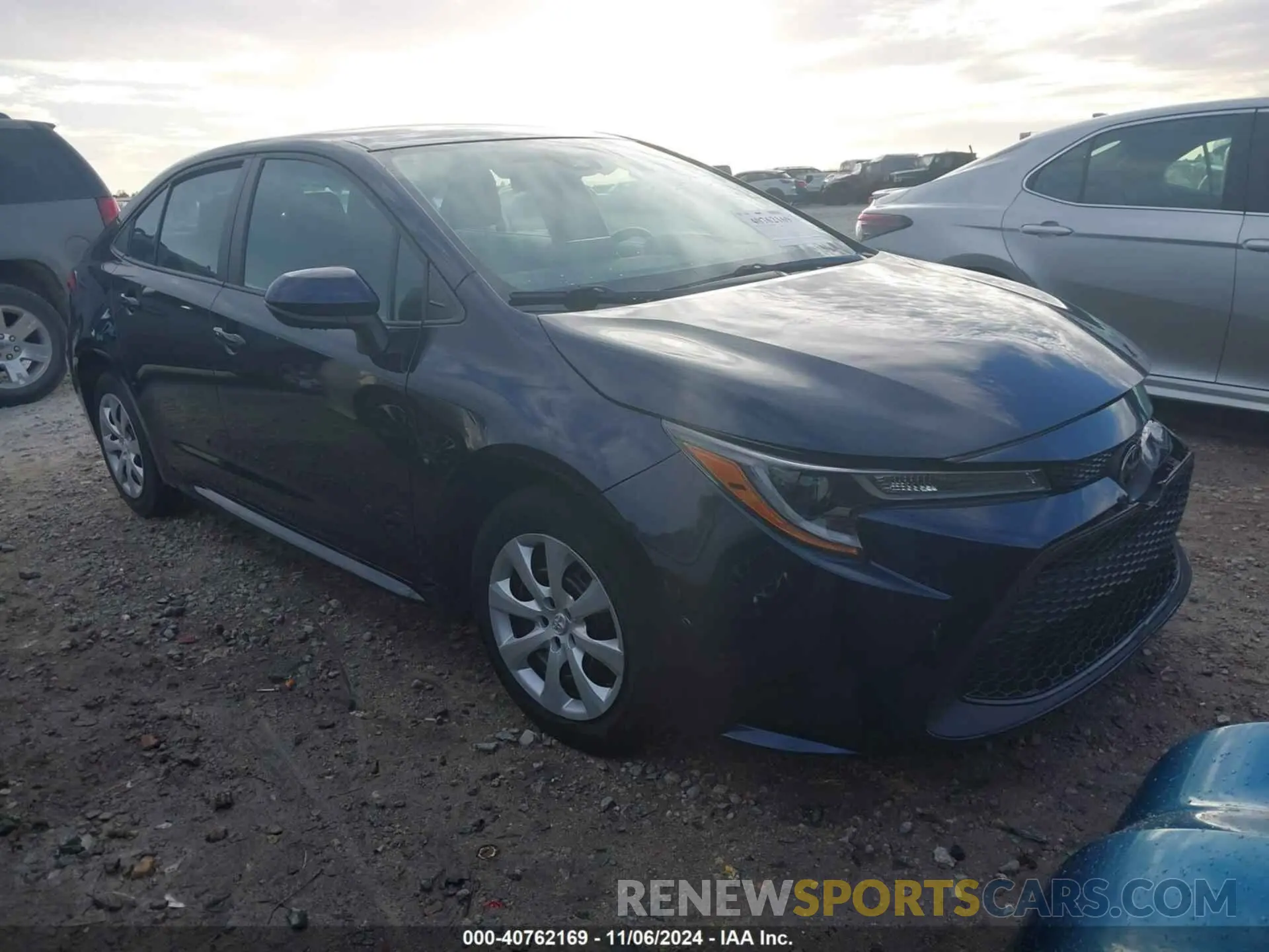 1 Photograph of a damaged car 5YFEPMAE3NP306822 TOYOTA COROLLA 2022