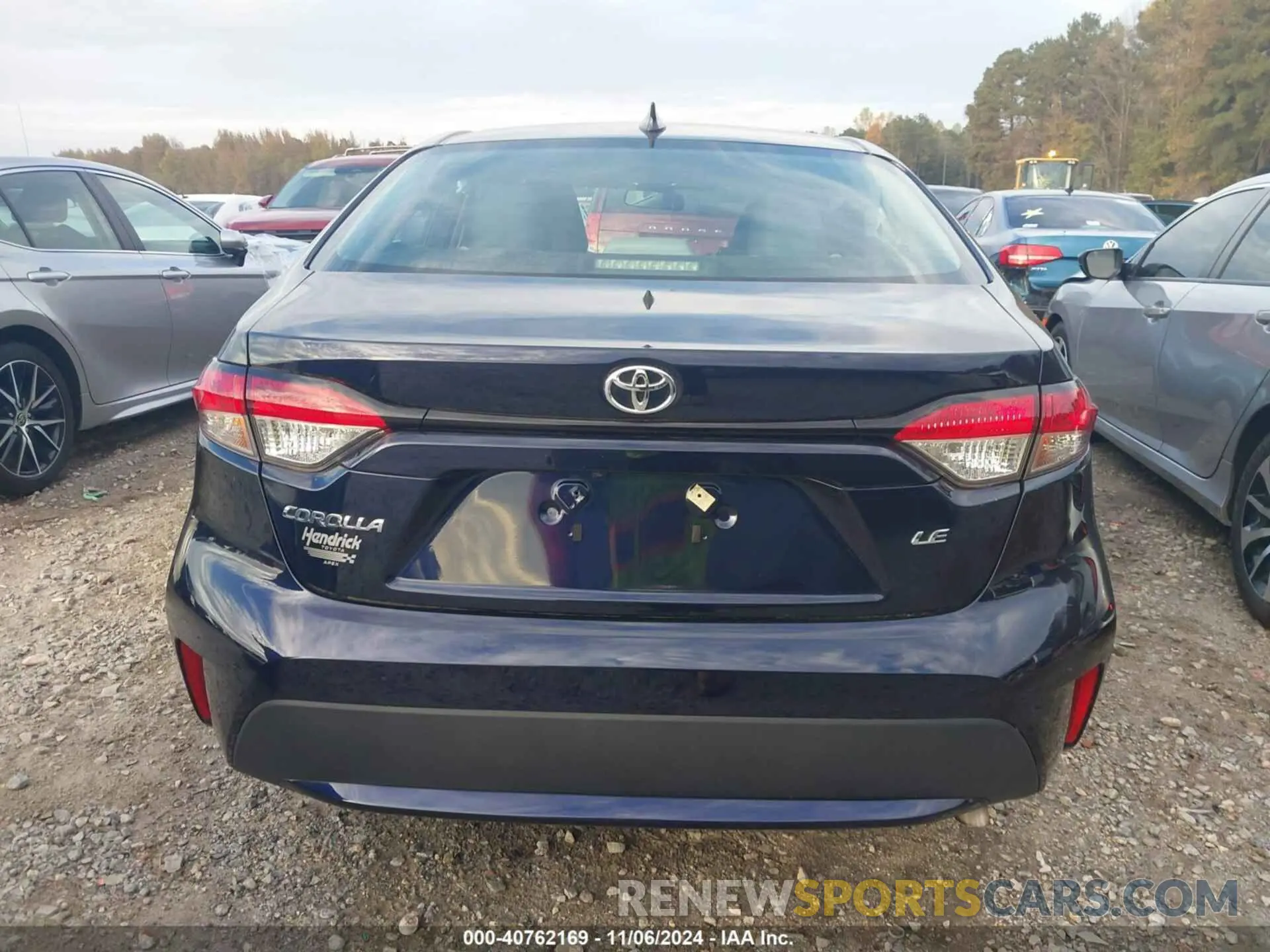 16 Photograph of a damaged car 5YFEPMAE3NP306822 TOYOTA COROLLA 2022