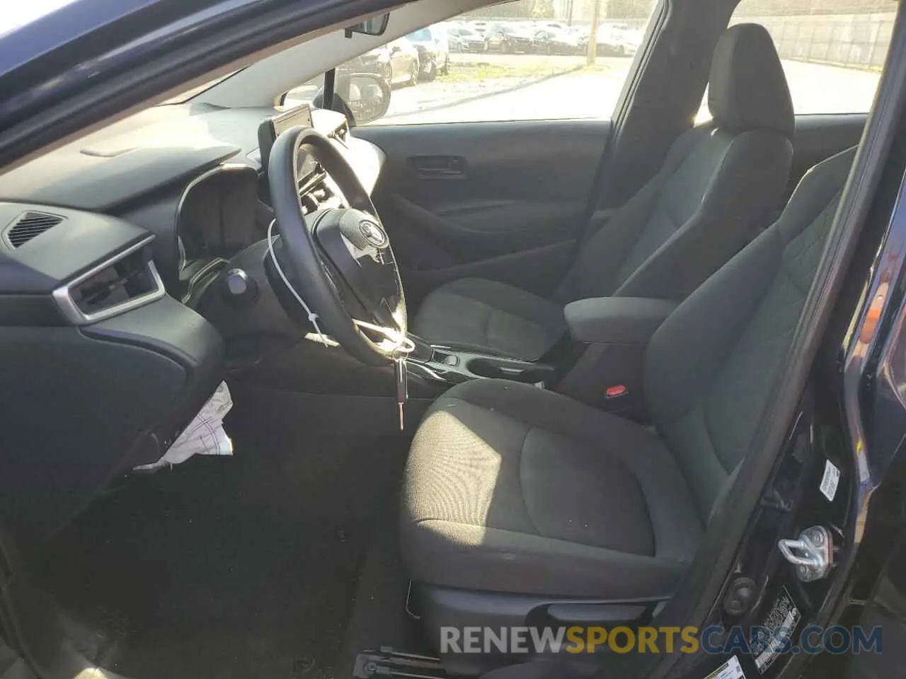 7 Photograph of a damaged car 5YFEPMAE3NP316279 TOYOTA COROLLA 2022