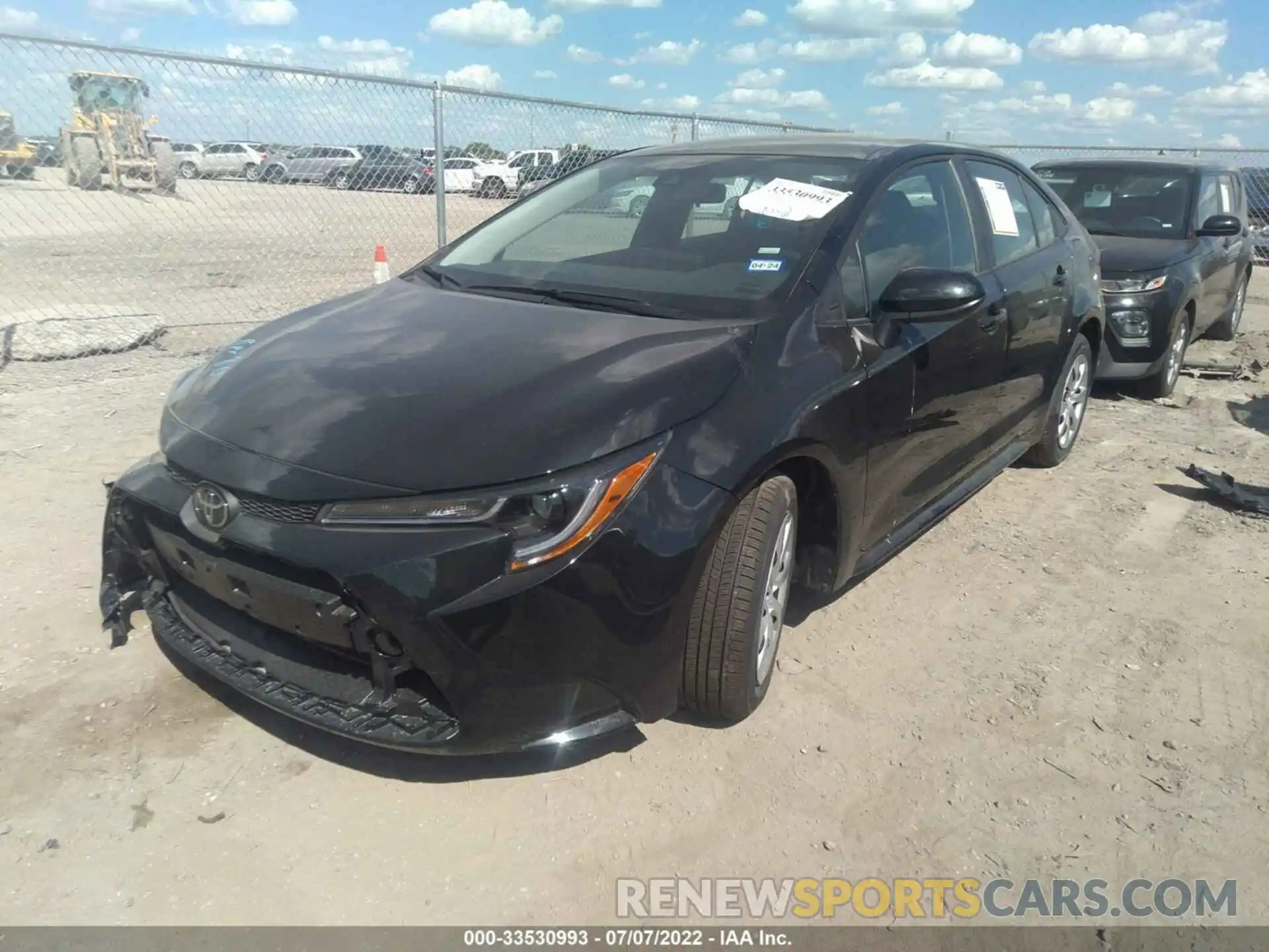 2 Photograph of a damaged car 5YFEPMAE3NP331204 TOYOTA COROLLA 2022