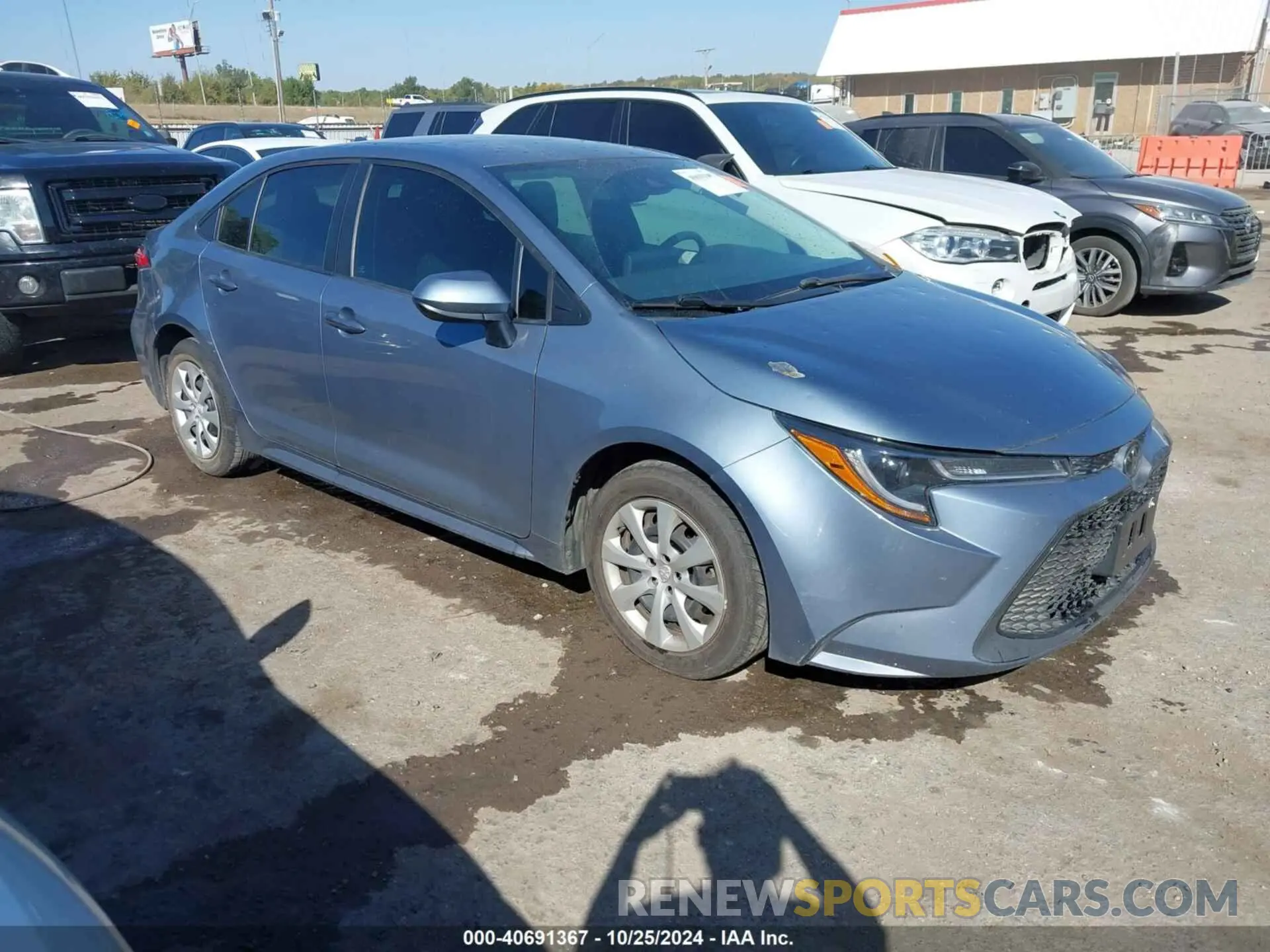1 Photograph of a damaged car 5YFEPMAE3NP335754 TOYOTA COROLLA 2022