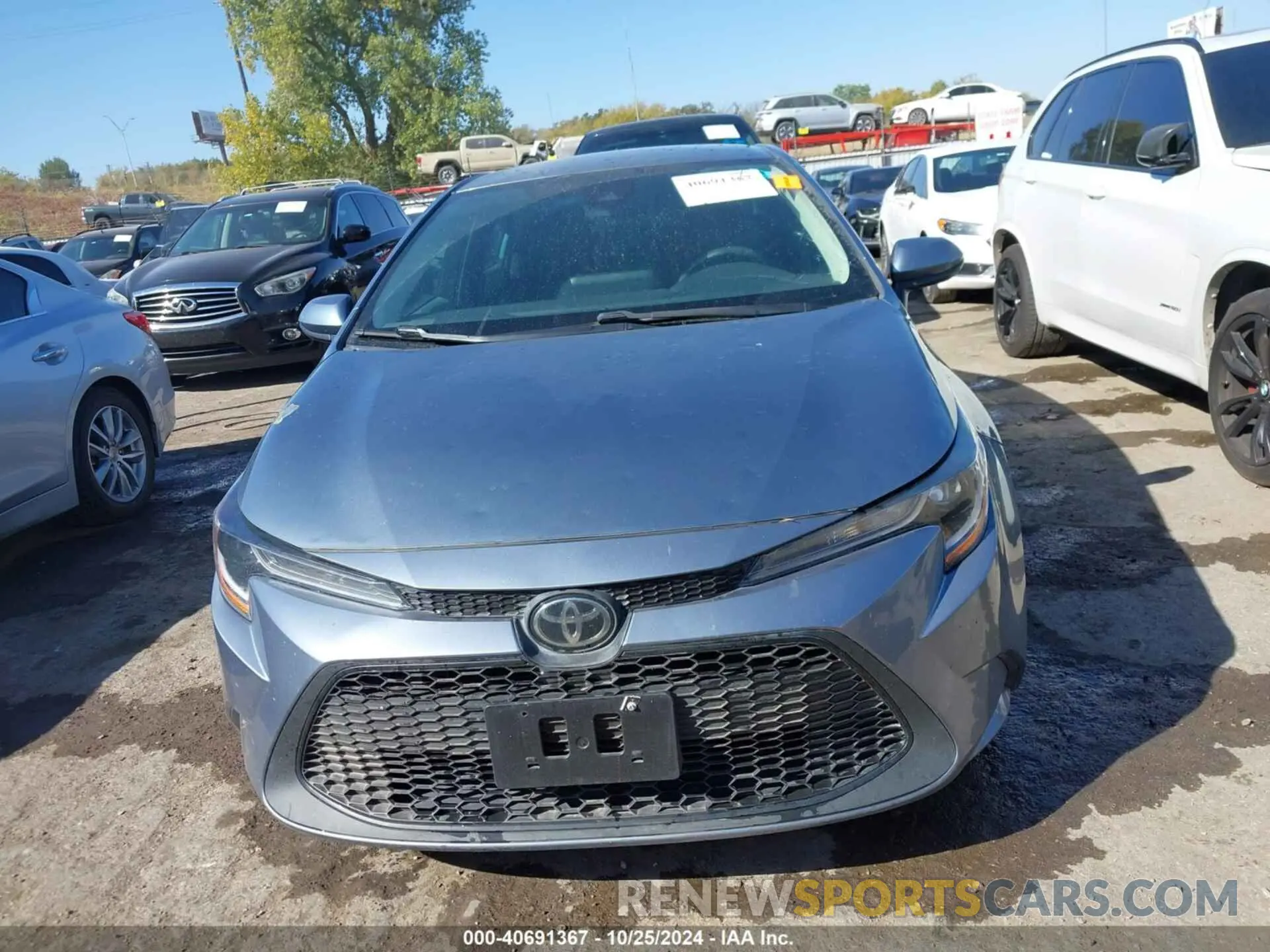 12 Photograph of a damaged car 5YFEPMAE3NP335754 TOYOTA COROLLA 2022
