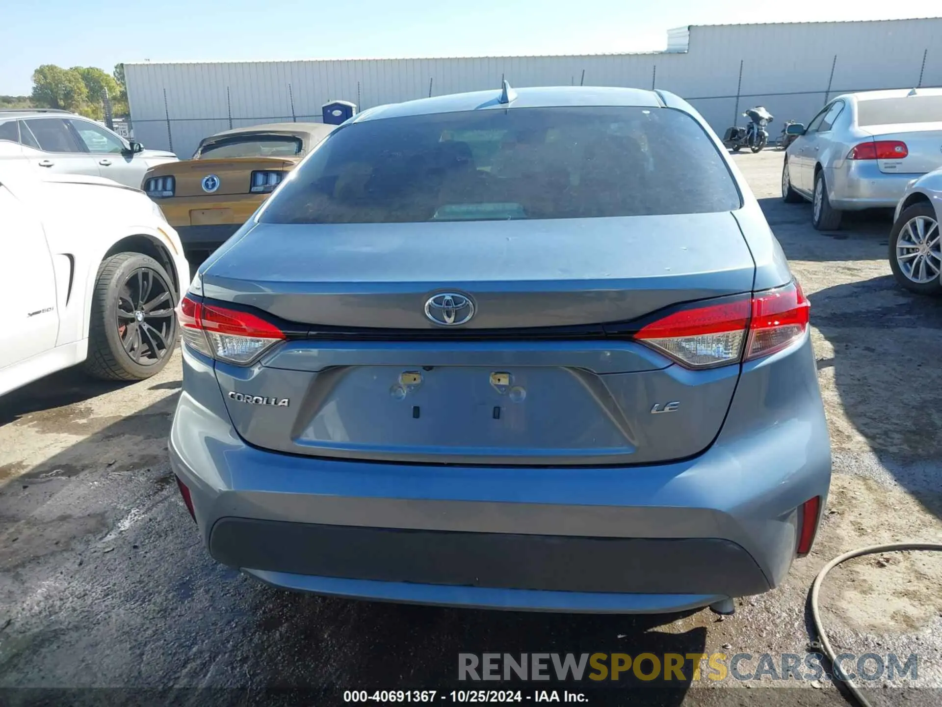 16 Photograph of a damaged car 5YFEPMAE3NP335754 TOYOTA COROLLA 2022