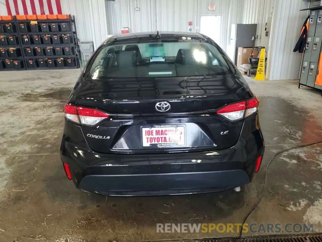 6 Photograph of a damaged car 5YFEPMAE3NP340050 TOYOTA COROLLA 2022