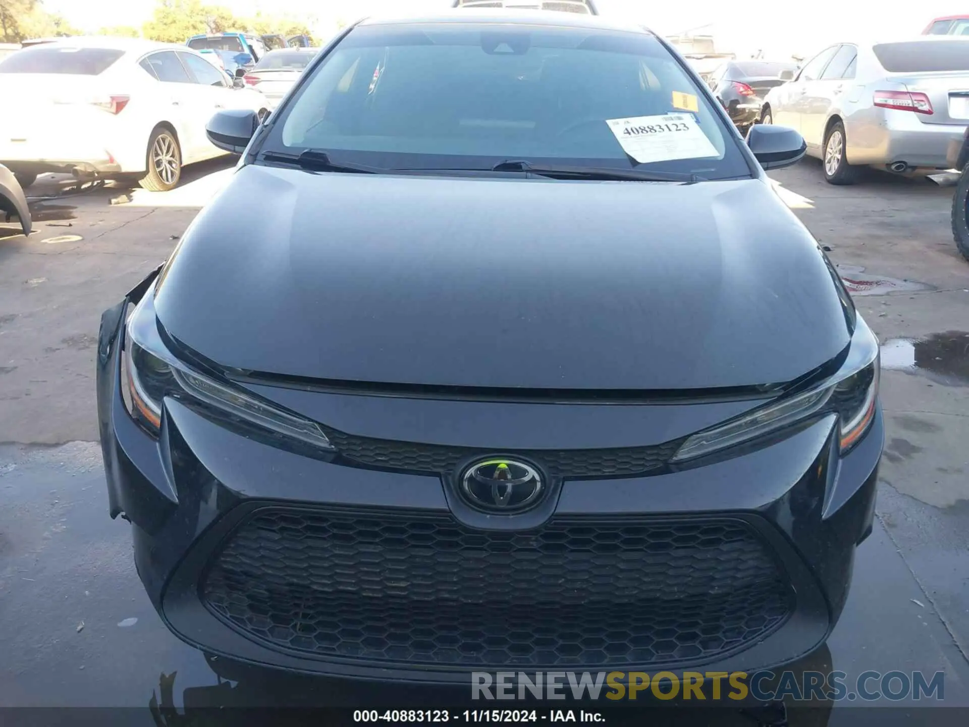 12 Photograph of a damaged car 5YFEPMAE3NP342624 TOYOTA COROLLA 2022
