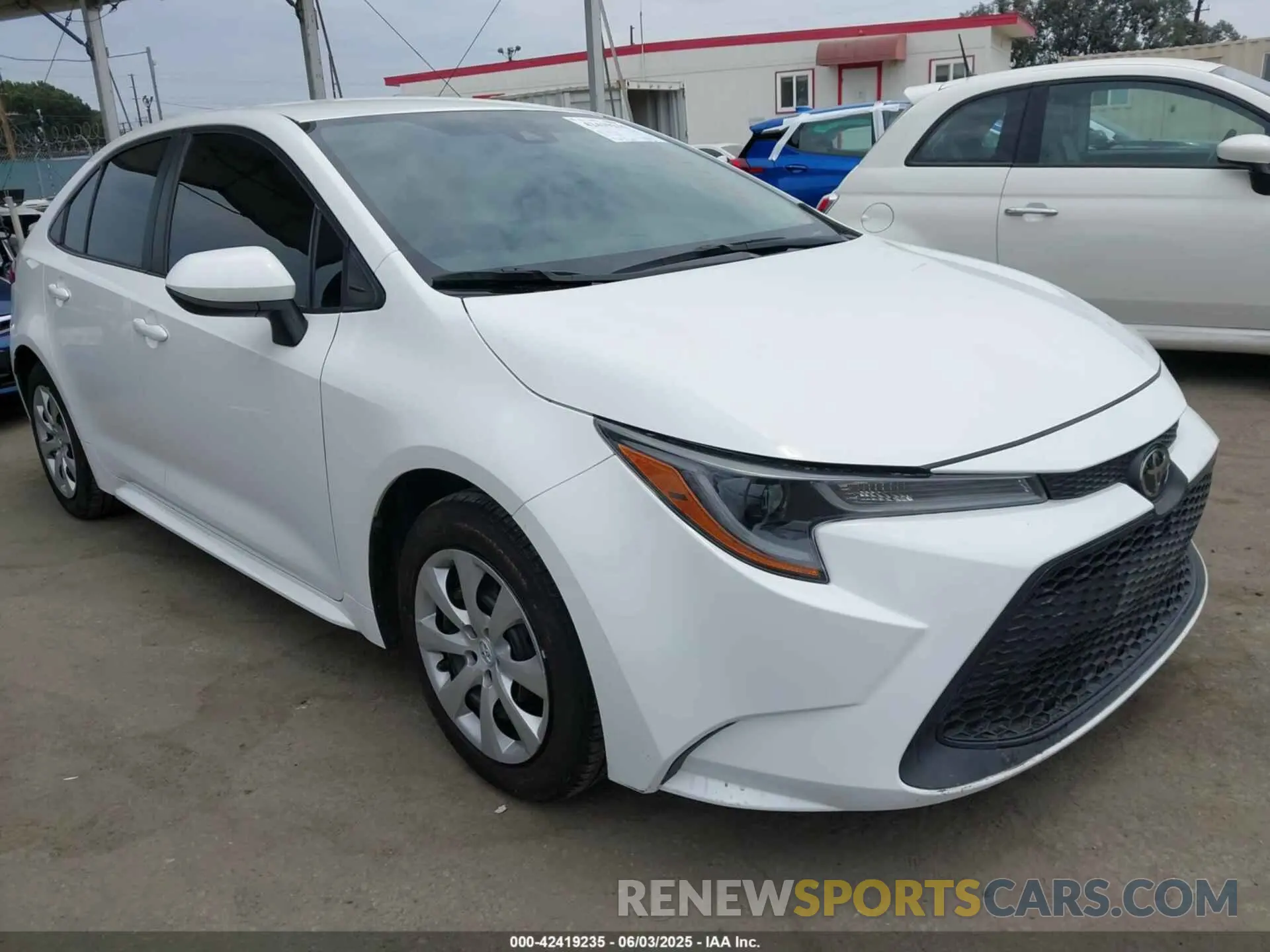 1 Photograph of a damaged car 5YFEPMAE3NP348813 TOYOTA COROLLA 2022