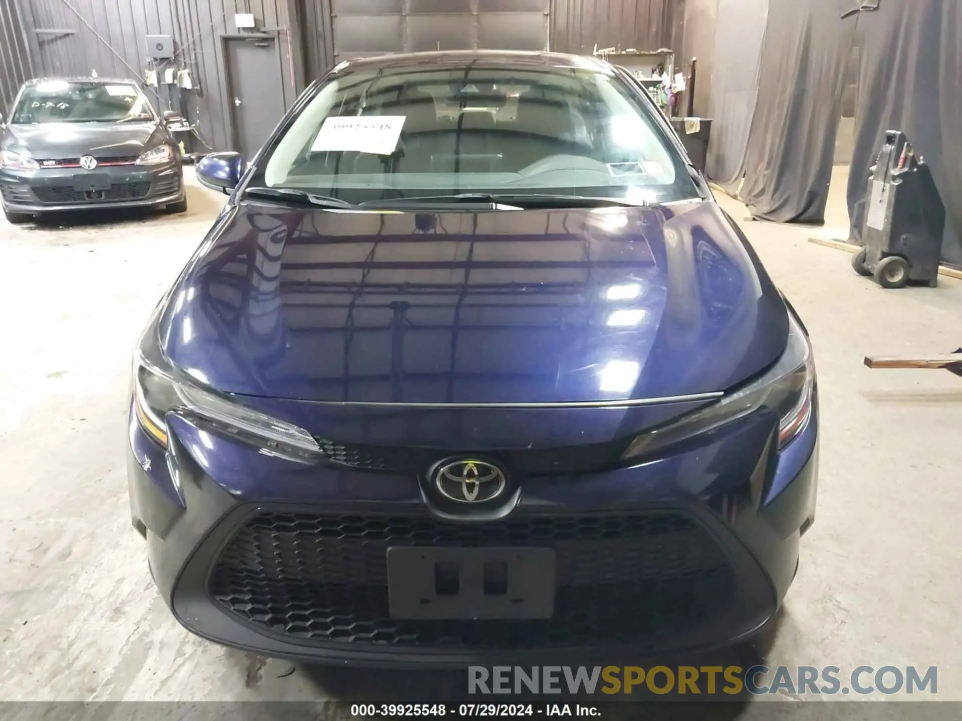 12 Photograph of a damaged car 5YFEPMAE3NP367667 TOYOTA COROLLA 2022