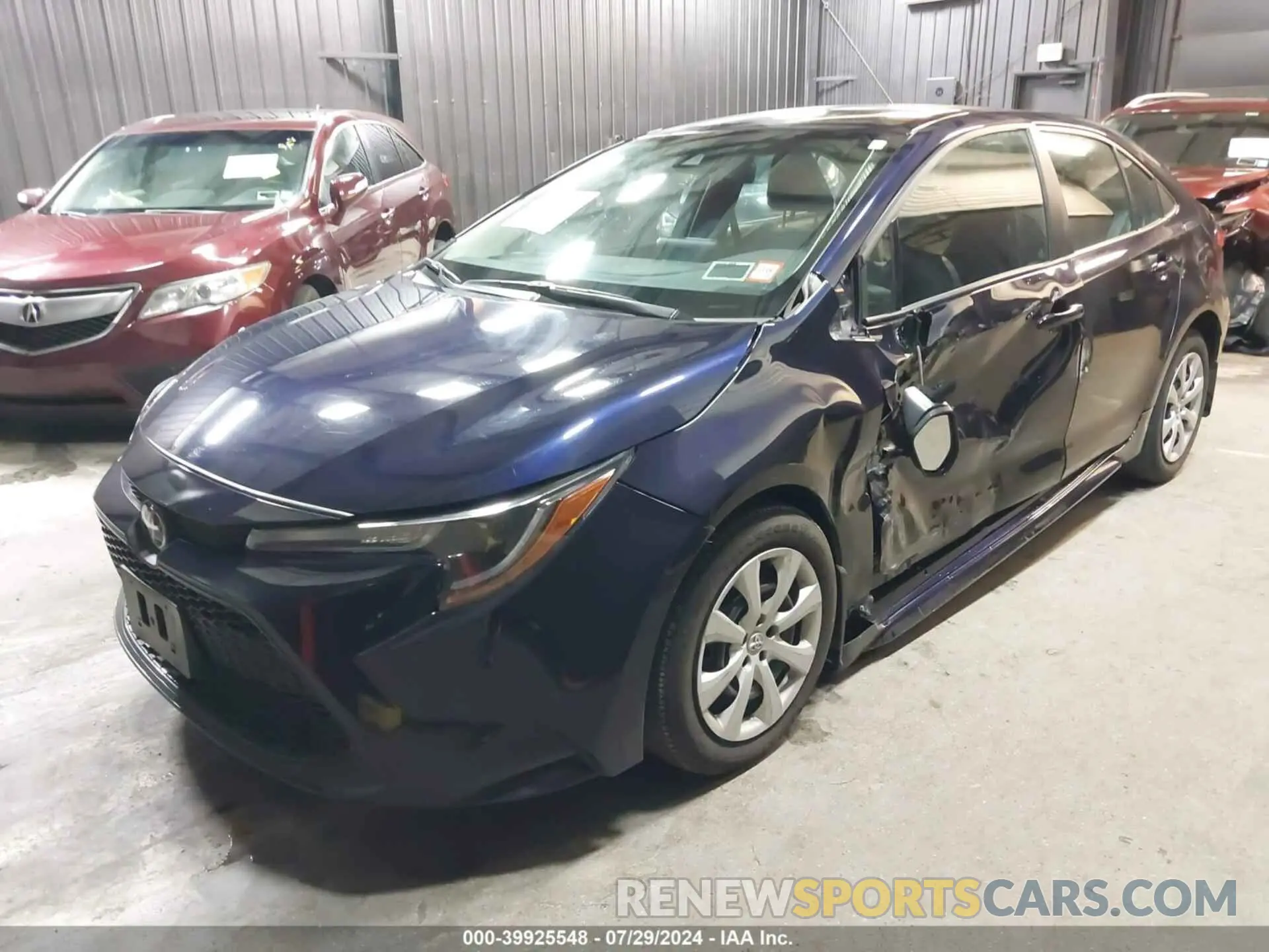 2 Photograph of a damaged car 5YFEPMAE3NP367667 TOYOTA COROLLA 2022