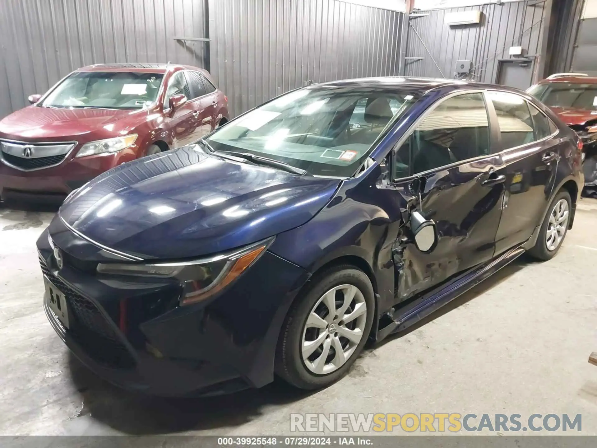 6 Photograph of a damaged car 5YFEPMAE3NP367667 TOYOTA COROLLA 2022